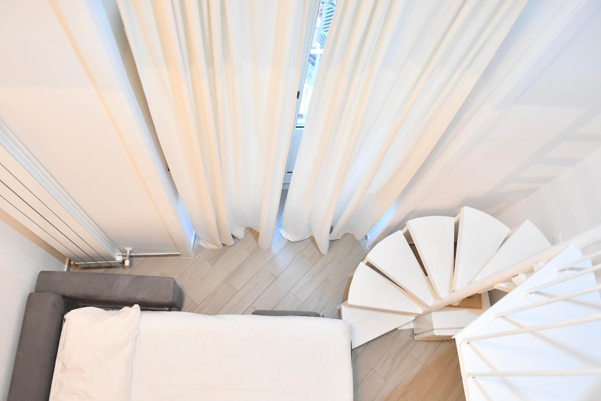 Chiaia 100 Bed & Breakfast